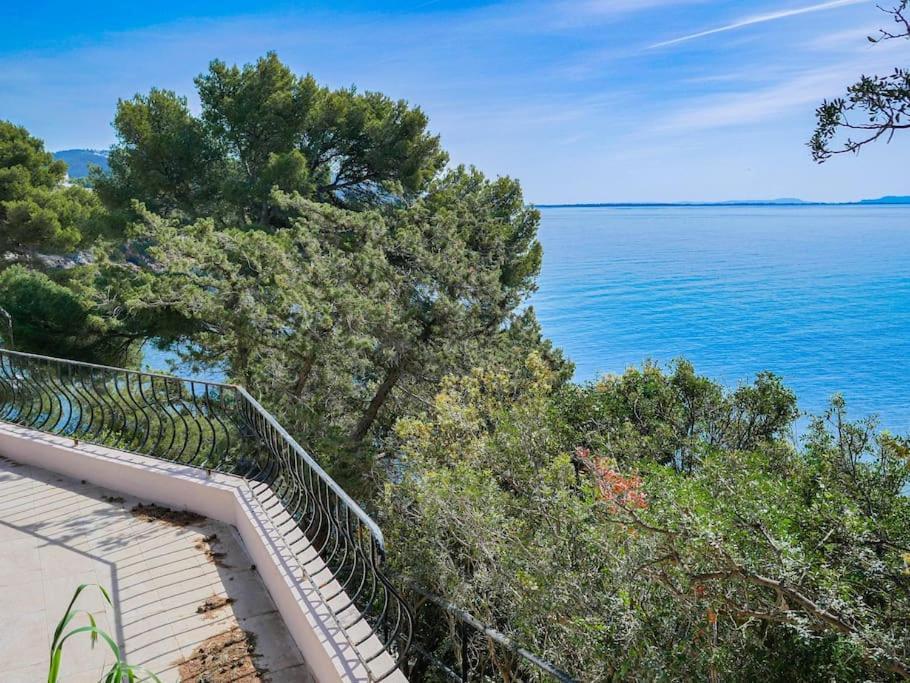 Maisonnette Avec Vue Sur La Mer Exceptionnelle Carqueiranne Exterior photo